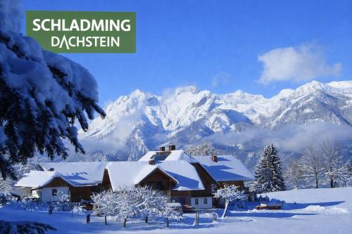 Gruppenhaus Hirzhof Ski In Ski Out Sommercard in Auberg, Österreich