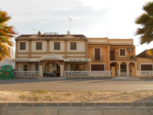 Hostal El Polígono - image 11
