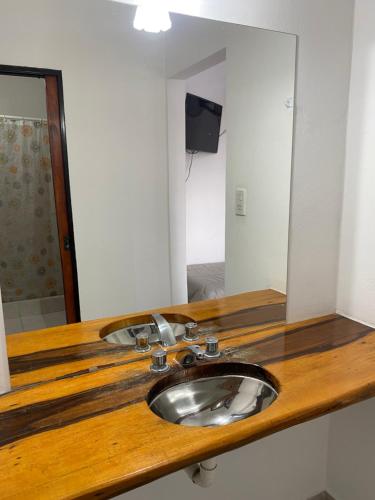 2 bedrooms, 4 beds