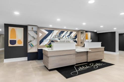 Latitude Suites Tinton Falls Eatontown,BW Premier Collection in 廷頓瀑布