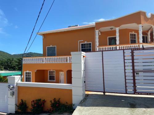 外部景觀, Rivière Chateau 2- Gros Islet 10 mins to Beach, Rodney Bay and Stadium (Riviere Chateau 2- Gros Islet 10 mins to Beach, Rodney Bay and Stadium) in 羅德尼灣