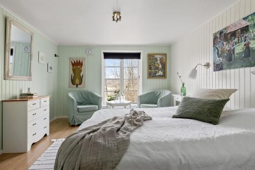 1 queen bed