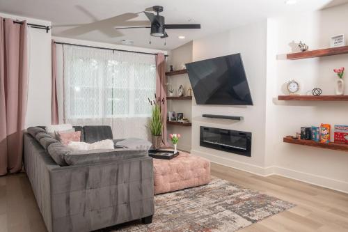 Luxury Urban Escape with Rooftop in downtown Atlanta in Mechanicsville