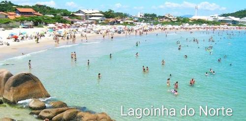 Kitnet SEM FILA KIT 10 min Lagoinha e Ponta das canas com ventilador in Lagoinha