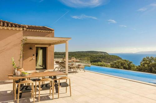 Facilities, Villa Ntina in Elios Proni