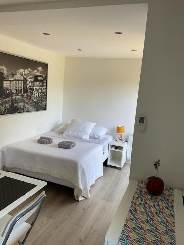 Studio Saint-Tropez Heraclée - Location saisonnière - Saint-Tropez