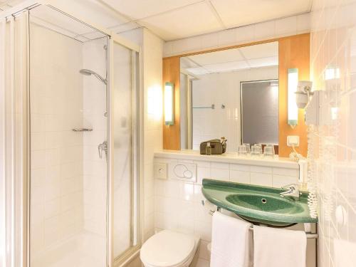 Standard Double Room with Panoramic View image 3