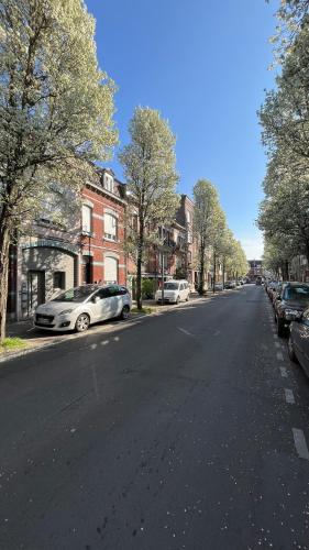 View, Beautiful Appartment with private garden in Lille - 100m from metro station in Hellemmes