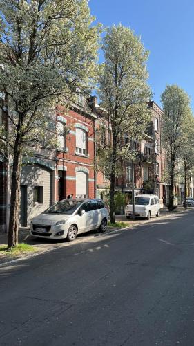 View, Beautiful Appartment with private garden in Lille - 100m from metro station in Hellemmes