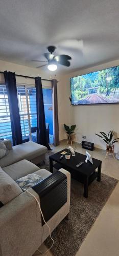 Rob's Place – khách sạn tại Residencial Mirador del Este