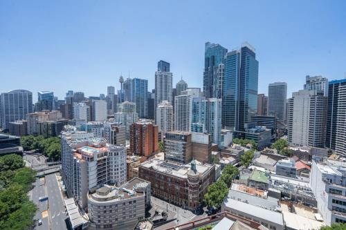 Luxury level 23 retreat - 1 min to Darling Harbour - image 4