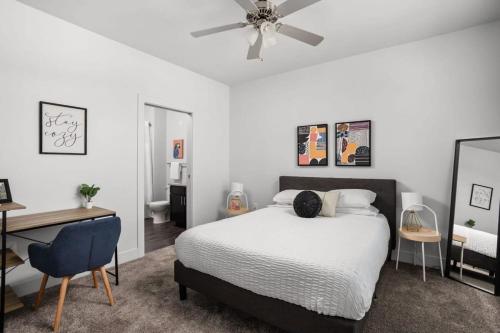 Cozysuites Spacious 2BR next to Whole Foods in Indianapolis, USA
