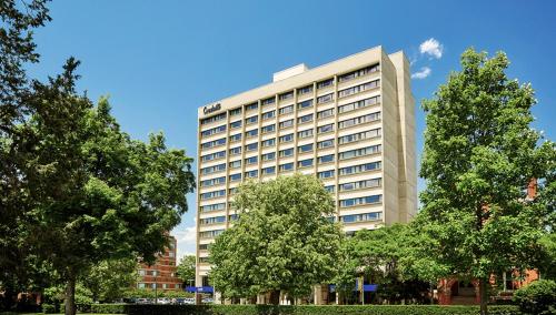 80107274 Graduate by Hilton Ann Arbor