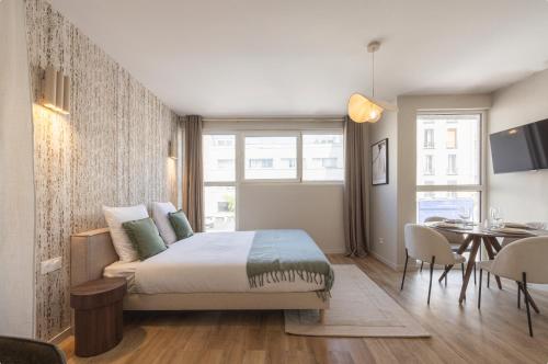 Guestroom, Studio moderne et climatise - proche Paris in Le Pre-Saint-Gervais