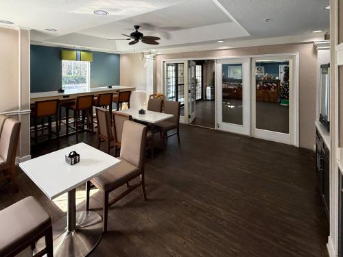 Food and beverages, Quality Inn Ormond Beach – Daytona in Ormond Beach