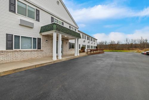 Super 8 by Wyndham Webster/Rochester in Webster, USA