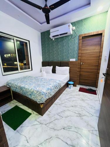HOTEL SIYARAM Inn in Wadgaon