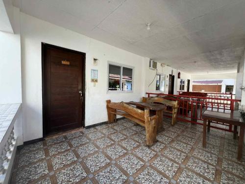 Iekārtas, KNB West Villa Inn by SMS Hospitality in Bolinao