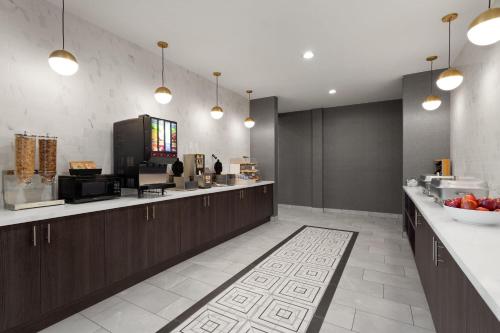 餐飲選擇, La Quinta Inn & Suites by Wyndham Olive Branch in 奧利弗布蘭治