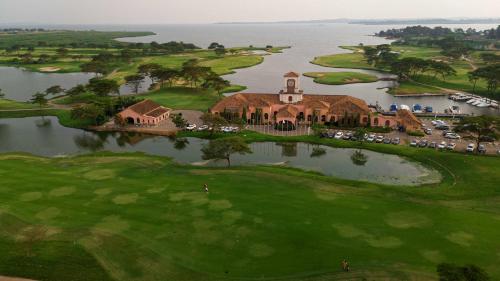 Lake Victoria Serena Golf Resort & Spa