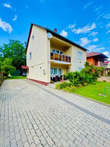 Elvira Apartman in Zalakaros