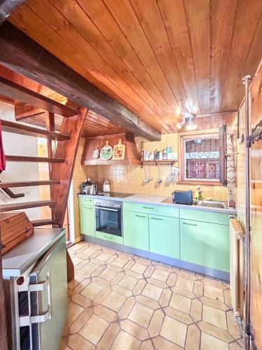 Les Diablerets - Charming Chalet with View in Les Diablerets