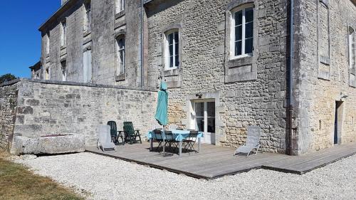 Logement dans château (Logement dans chateau) in Saint-Germain-du-Seudre