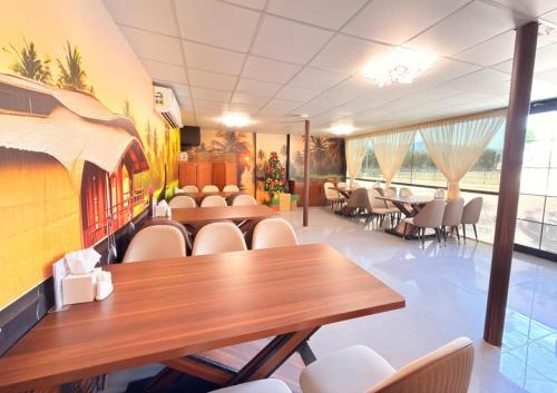 Restaurant, Boutique Hotel in Fujairah Beach