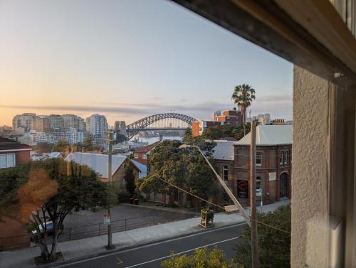 Bridge View @ Lucky Feather | Close to Station - image 10