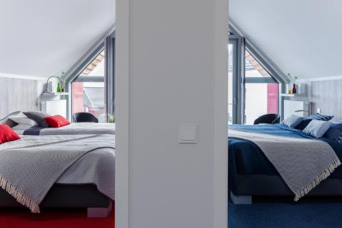 Ostsee - Reetdachhaus Nr 14 "DasRoteHaus" im Strand Resort in Heiligenhafen