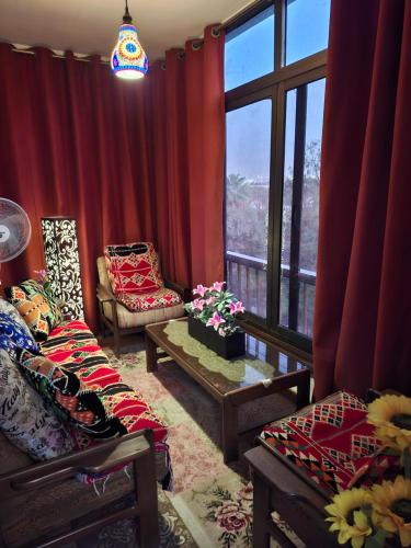 Unique apartment close to Cairo Airport with free dropoff to airport شقة فاخرة تطل على مطار القاهرة - Cairo