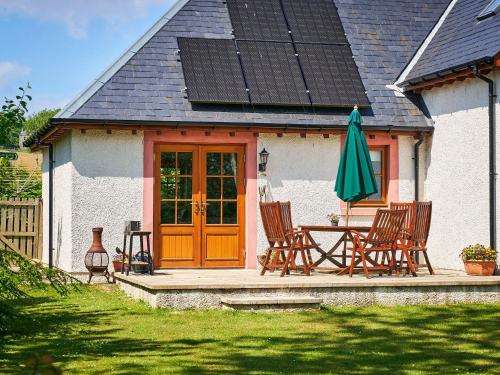 A szálláshely kívülről, Hazel Lodge in Bridge of Craigisla