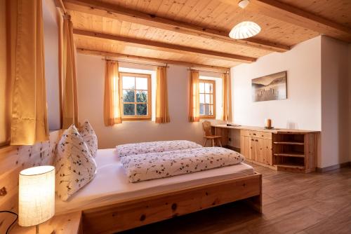 Unterkofler Farm Holiday - Peaceful Nature Stay with Stunning Panoramic Views near Bolzano - Sarentino Unterkofler Farm Holiday - Peaceful Nature Stay with Stunning Panoramic Views near Bolzano - Sarentino