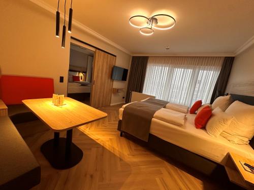 2 queen beds