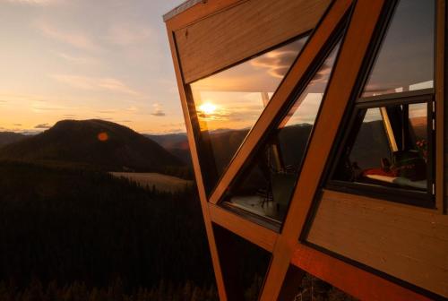 Eagle Nest Eco Lodge in Otta