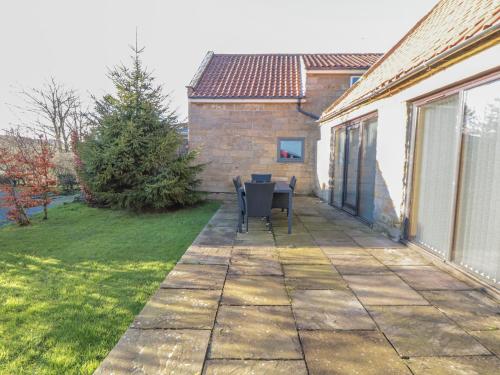 Exterior view, Millstone Cottage in Littlebeck