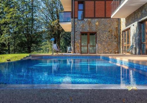 Apartament N&B góry, SPA, basen i jacuzzi, Szklarska Poręba