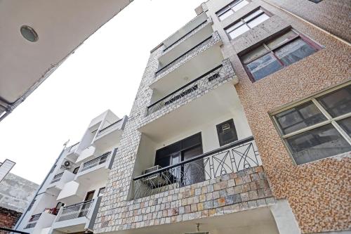 Collection O Agniv Residency Near Saket Metro photo 5