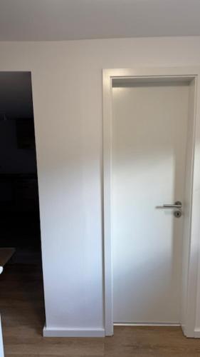 Ferienwohnung Monteurunterkunft auf historischem Vierkanthof ruhig, modern & funktional A in Zülpich, Deutschland