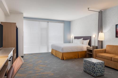 Home2 Suites by Hilton Vaughan Toronto ON in 沃恩