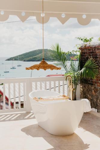 The Pink Palm Hotel - Adults Only 3