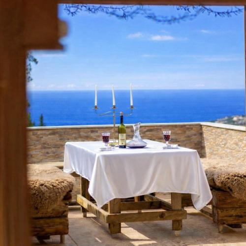 Villa Sea La Vie with Private Pool and Sauna Sea View 5 Bedrooms in Utjeha