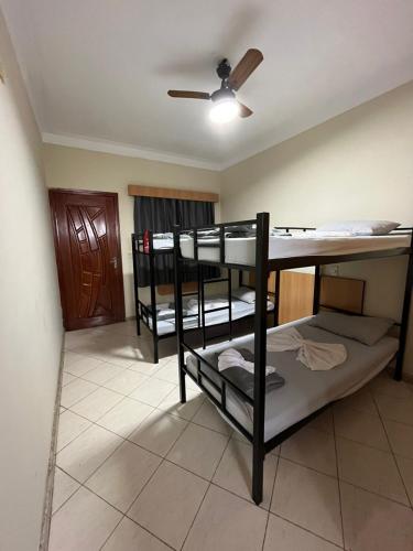 4 bunk beds