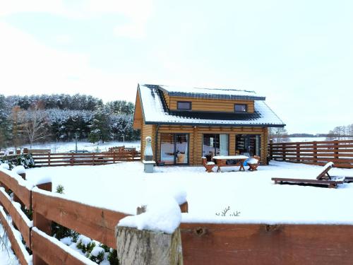 Зовнішній вигляд готелю, Domki nad jeziorem - Zalesie 7D in Kierzliny
