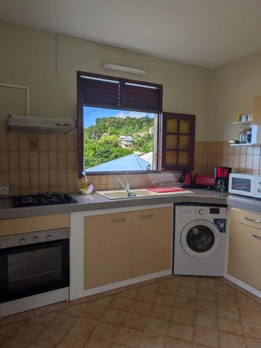 Kitchen, Location Hibiscus in Pointe-Noire