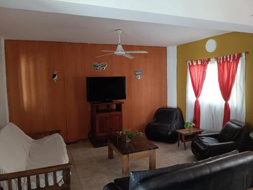 Koplietošanas atpūtas telpa ar TV, Villa Ángela (Villa Angela) in Sauce Viejo