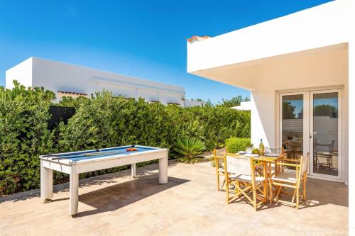 Villa Pins Blanca by Villa Plus - image 2