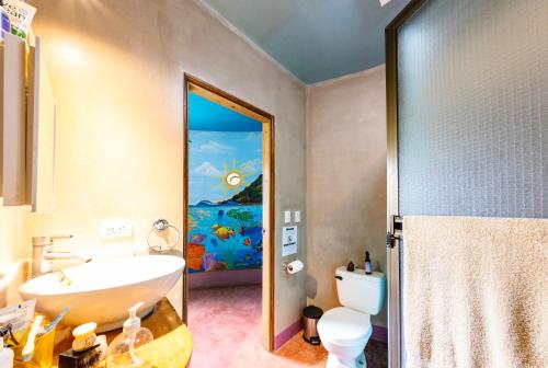 Oceanview Treetop Casita - Walk to Beach, Private, and Eco in 艾尔吉甘特