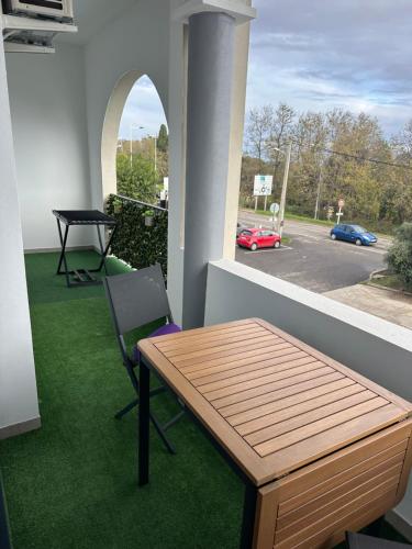Balkons/terase, Appartement T2 calme et paisible Vescovato in Venzolasca