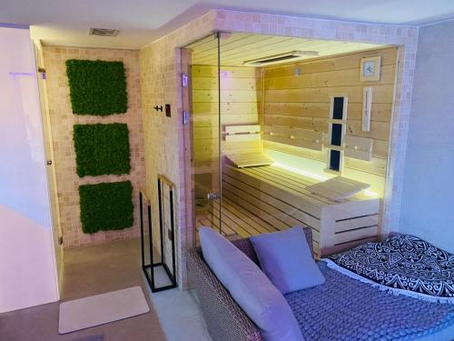 DELUXE Dom z sauną i jacuzzi w otoczeniu gór, lasu i jeziora (DELUXE Dom z sauna i jacuzzi w otoczeniu gor, lasu i jeziora) in Bjerna